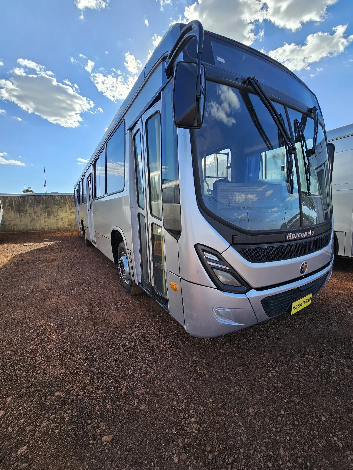 ônibus volks 2015