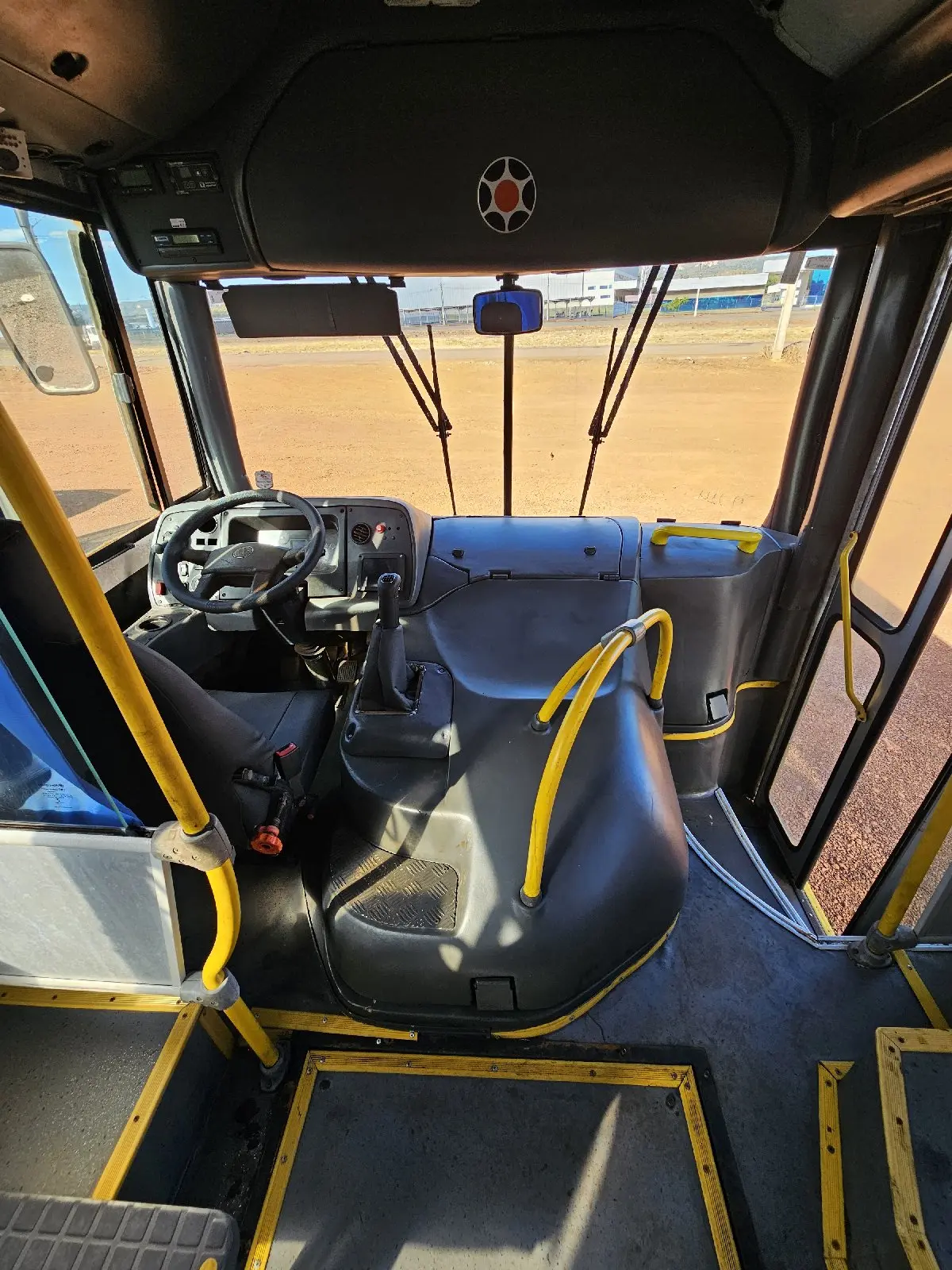 ônibus volks 2014 - Imagem 3