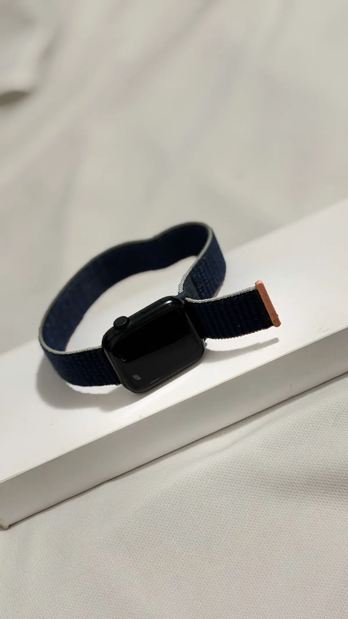 Apple Watch 44 mm preto - Imagem 2